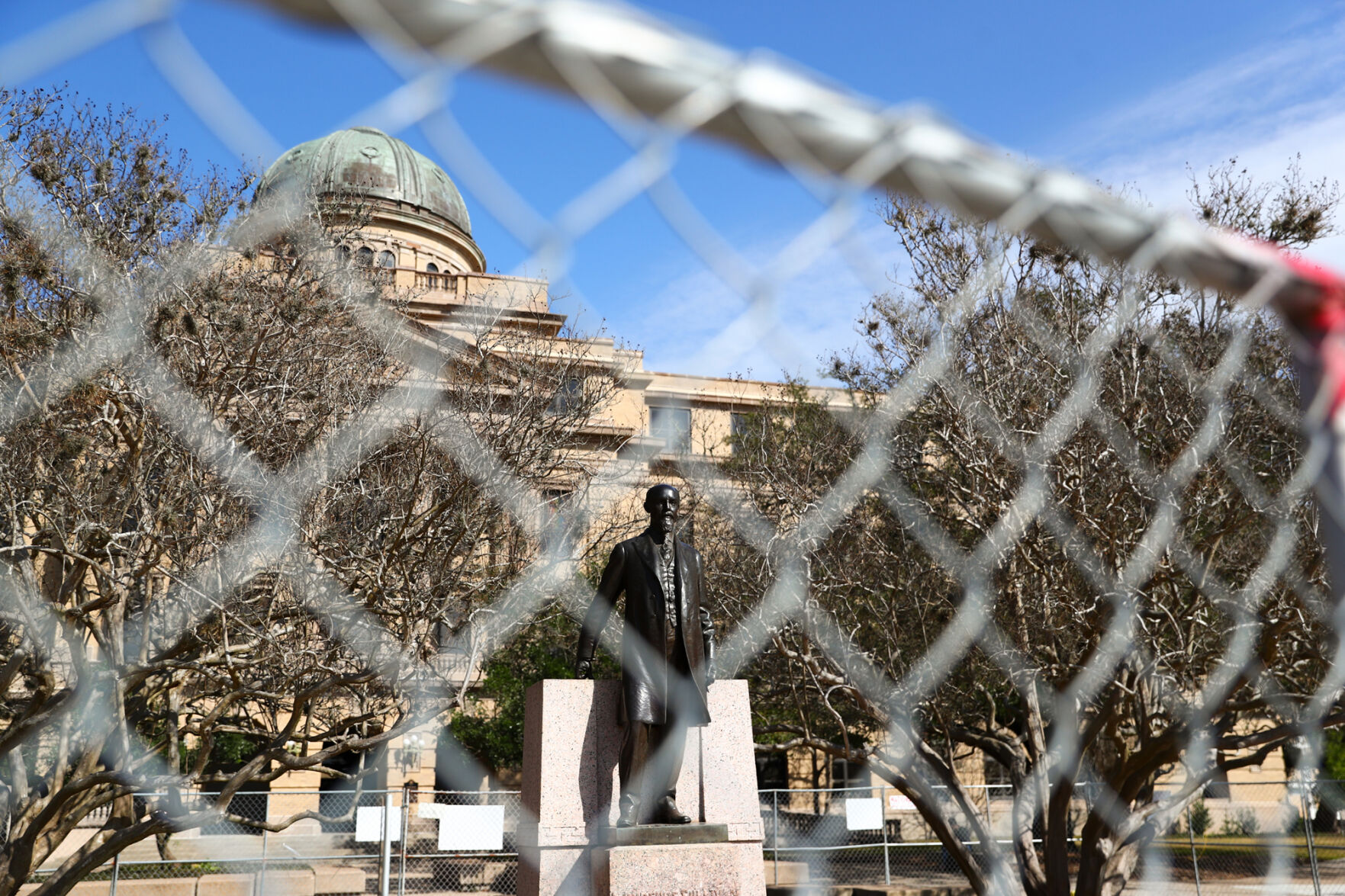 Sul Ross Statue